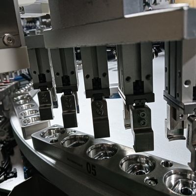 CE Heli Cap Assembly Machine 380V Automatic Cap Sealing Machine