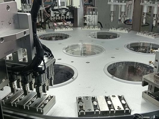 Flip Top Cap Assembly Machine AC380V Automatic For Daily Necessities Production