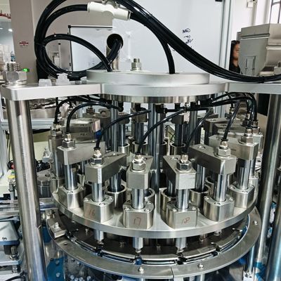 Mechanical Double-folding Cover Machine With High Capacity Three-Phase Five-Wire System