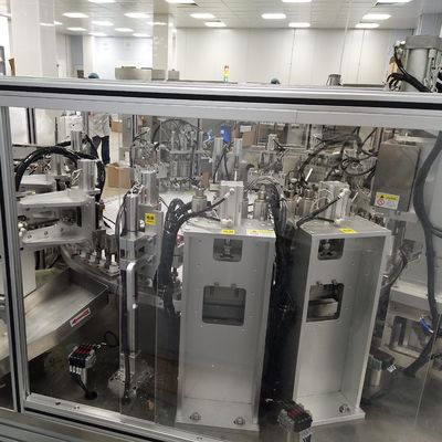 Ultrasonic welding machine has a stable drive, stainless steel, good equipment quality, relatively low maintenance costs in the later stages