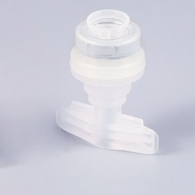 Accurate Assembly Position Euro Cap Assembly Machine for IV Soft Bag Caps and Ports Welding with Servo Motor