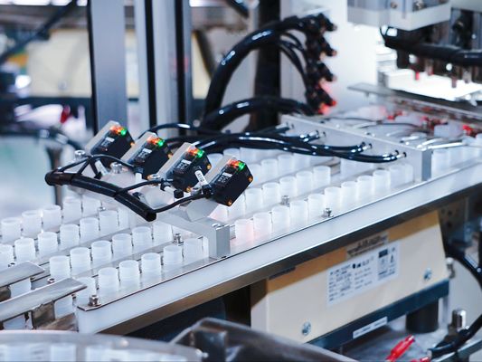 Non-standard Jelly Lid Automation Assembly Machine High Flexibility High Configuration Good Equipment Quality