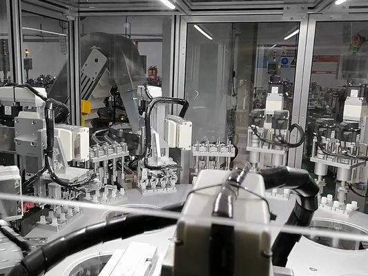 Automated Capping Machine With High Efficiency Turntable Type Operation Stable Operation